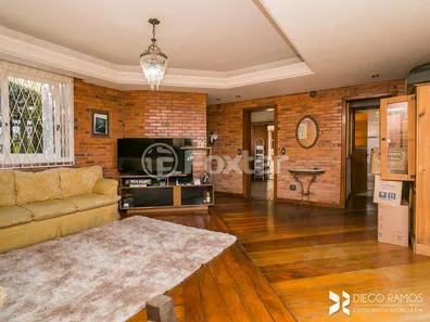 Casa com 3 Quartos à venda, 256m² no Teresópolis, Porto Alegre