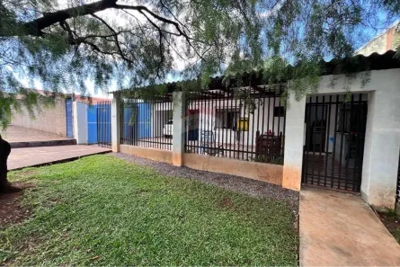 Casa com 7 Quartos à venda, 224m² no Universitário, Cascavel