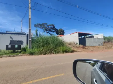 Lote/Terreno à venda, 420m² no Jardim Presidente, Goiânia
