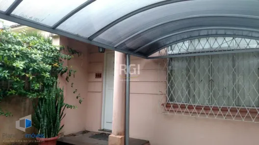 Casa com 3 Quartos à venda, 242m² no Santo Antônio, Porto Alegre