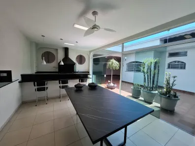 Casa com 3 Quartos à venda, 261m² no Vila Industrial, Mogi das Cruzes