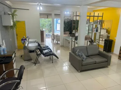 Ponto Comercial para alugar, 220m² no Parque 10 de Novembro, Manaus
