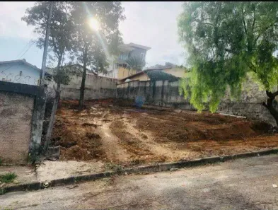 Lote/Terreno à venda, 360m² no Camargos, Belo Horizonte