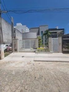 Casa com 3 Quartos à venda, 222m² no Lagoa, Macaé