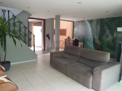 Casa com 3 Quartos à venda, 200m² no Jacarepaguá, Rio de Janeiro
