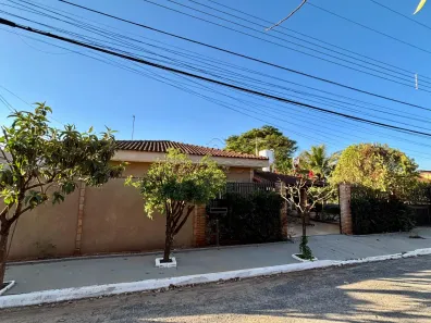 Fazenda/Sítio com 3 Quartos à venda, 236m² no Residencial Vista Alegre I (Zona Rural), São José do Rio Preto