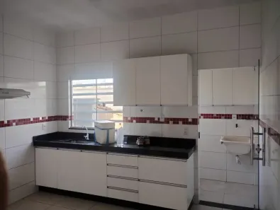 Apartamento com 3 Quartos para alugar, 90m² no Setor Novo Horizonte, Goiânia