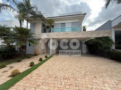 Casa de Condomínio com 4 Quartos para alugar, 358m² no Gávea, Uberlândia