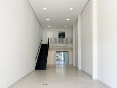 Ponto Comercial para alugar, 200m² no Colonial, Londrina