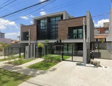 Sobrado com 3 Quartos à venda, 147m² no Água Verde, Curitiba