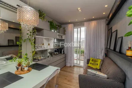 Apartamento com 2 Quartos à venda, 51m² no São Sebastião, Porto Alegre
