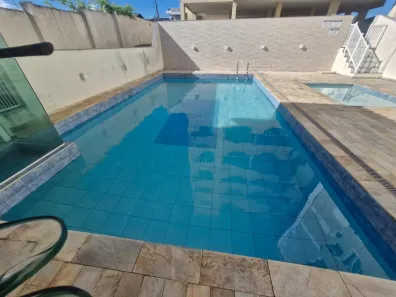 Apartamento com 2 Quartos para alugar, 120m² no Cavaleiros, Macaé