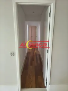 Apartamento com 3 Quartos para alugar, 198m² no Jardim Santa Mena, Guarulhos