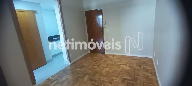 Apartamento com 2 quartos — Centro, Belo Horizonte