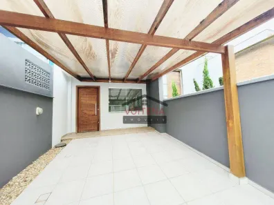 Casa com 3 Quartos à venda, 100m² no Floresta, Joinville