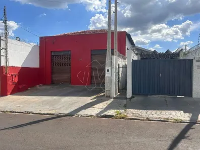 Casa com 3 Quartos à venda, 175m² no Jardim Floridiana (Vila Xavier), Araraquara
