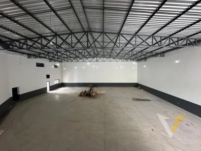 Galpão/Depósito/Armazém para alugar, 850m² no Loteamento Parque Empresarial São Luiz, Várzea Paulista