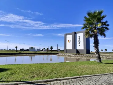 Lote/Terreno à venda, 300m² no Três Vendas, Pelotas