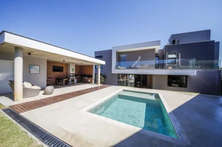 Casa de Condomínio com 4 Quartos à venda, 345m² no São Pedro, Juiz de Fora