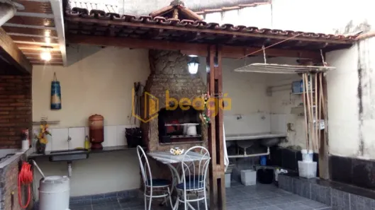 Casa com 3 Quartos à venda, 100m² no Alípio de Melo, Belo Horizonte