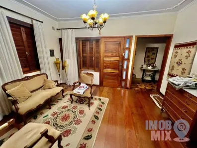 Casa com 3 Quartos à venda, 190m² no Cristo Redentor, Porto Alegre