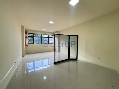 Sala Comercial para alugar, 35m² no Centro Histórico, Porto Alegre
