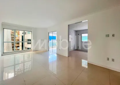 Apartamento com 1 Quarto à venda, 4012m² no Meia Praia, Itapema