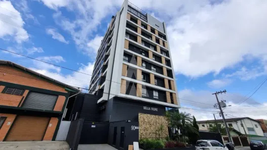 Apartamento com 3 Quartos para alugar, 108m² no Iririú, Joinville