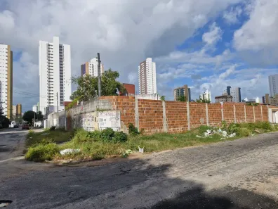 Lote/Terreno à venda, 390m² no Manaíra, João Pessoa