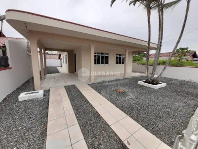Casa com 3 Quartos à venda, 135m² no Armação, Penha