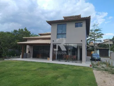 Casa de Condomínio com 4 Quartos à venda, 220m² no Caravelas, Armação dos Búzios