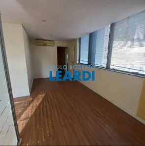 Sala Comercial para venda ou aluguel, 45m² no Itaim Bibi, São Paulo
