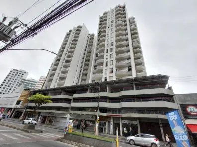 Apartamento com 2 Quartos para alugar, 82m² no Centro, Juiz de Fora