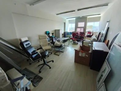 Sala Comercial com 1 Quarto para alugar, 34m² no Praia Campista, Macaé