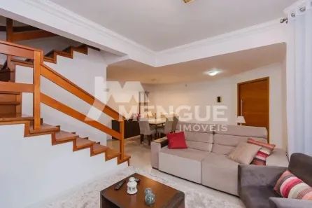 Casa com 3 Quartos à venda, 135m² no Jardim Itu, Porto Alegre
