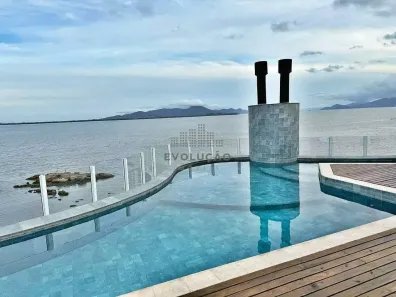 Apartamento com 2 Quartos à venda, 96m² no Coqueiros, Florianópolis