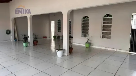 Casa com 3 Quartos à venda, 171m² no Glória, Várzea Grande