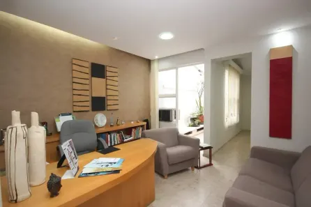 Imóvel Comercial para alugar, 42m² no Santa Efigênia, Belo Horizonte