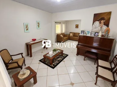 Casa com 3 Quartos à venda, 162m² no Vila Mendonça, Araçatuba