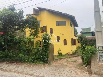 Casa com 4 Quartos para alugar, 140m² no Rio Tavares, Florianópolis