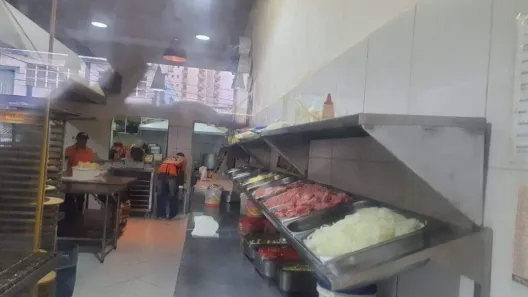 Ponto Comercial à venda, 95m² no Vila Assunção, Santo André