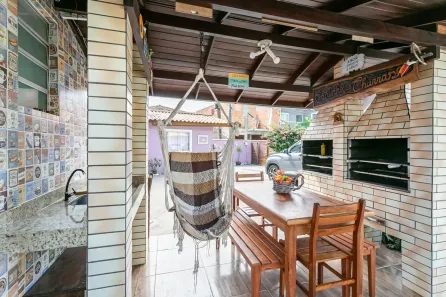 Apartamento com 3 Quartos para alugar, 61m² no Ponta das Canas, Florianópolis
