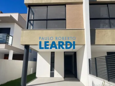 Casa com 3 Quartos à venda, 184m² no Campeche, Florianópolis
