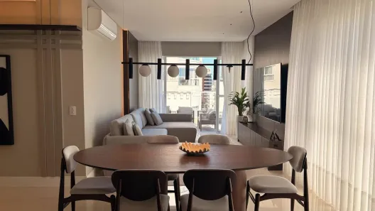 Apartamento com 3 Quartos para alugar, 278m² no Centro, Balneário Camboriú