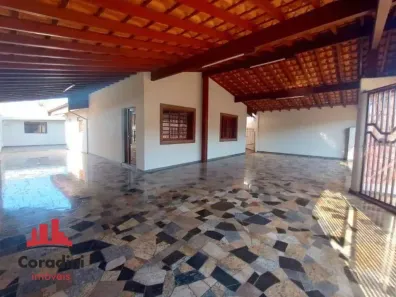 Casa com 2 Quartos para alugar, 160m² no Brieds, Americana