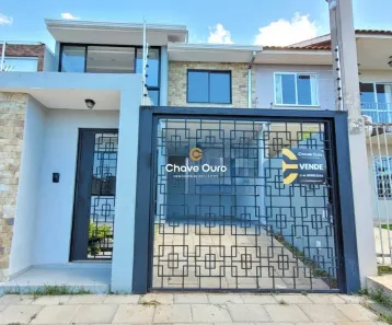 Sobrado com 3 Quartos à venda, 137m² no Centro, Cascavel