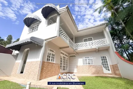 Casa com 3 Quartos à venda, 200m² no Escola Agrícola, Blumenau