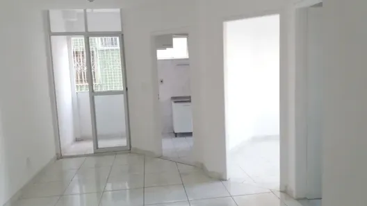Apartamento com 2 Quartos para alugar, 60m² no Glória, Contagem