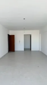 Prédio Comercial para alugar, 50m² no Imbetiba, Macaé