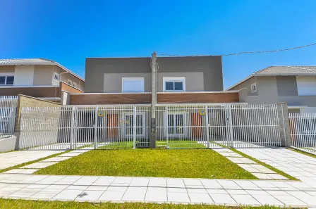 Sobrado com 3 Quartos à venda, 122m² no Xaxim, Curitiba